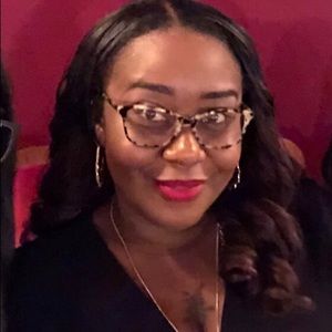 Meet your Posher, Natasha